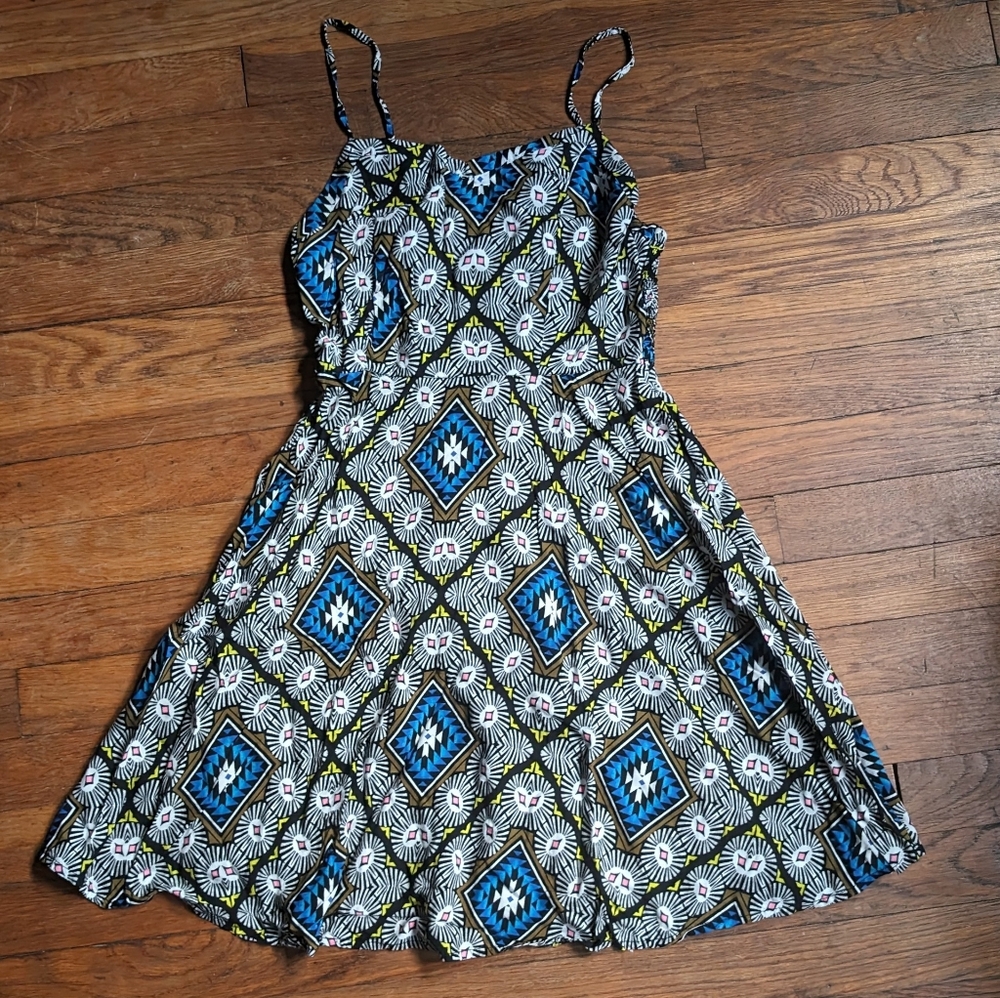 Old Navy Geometric Pattern Sleeveless Fit and Flare Dress (XS)